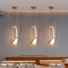Lámparas colgantes contemporáneas Aurea con LED integrado en conjunto de 3 luces en restaurante
