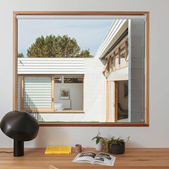 Orvella Magnetis – lampara de escritorio orientable 360° con unión magnética, metal, casquillo E27 y enchufe EU