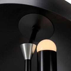 Orvella Magnetis – lampara de escritorio orientable 360° con unión magnética, metal, casquillo E27 y enchufe EU