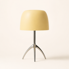 Yema Lámpara de Mesa LED Retro con Cúpula de Cristal y Trípode de Latón beige
