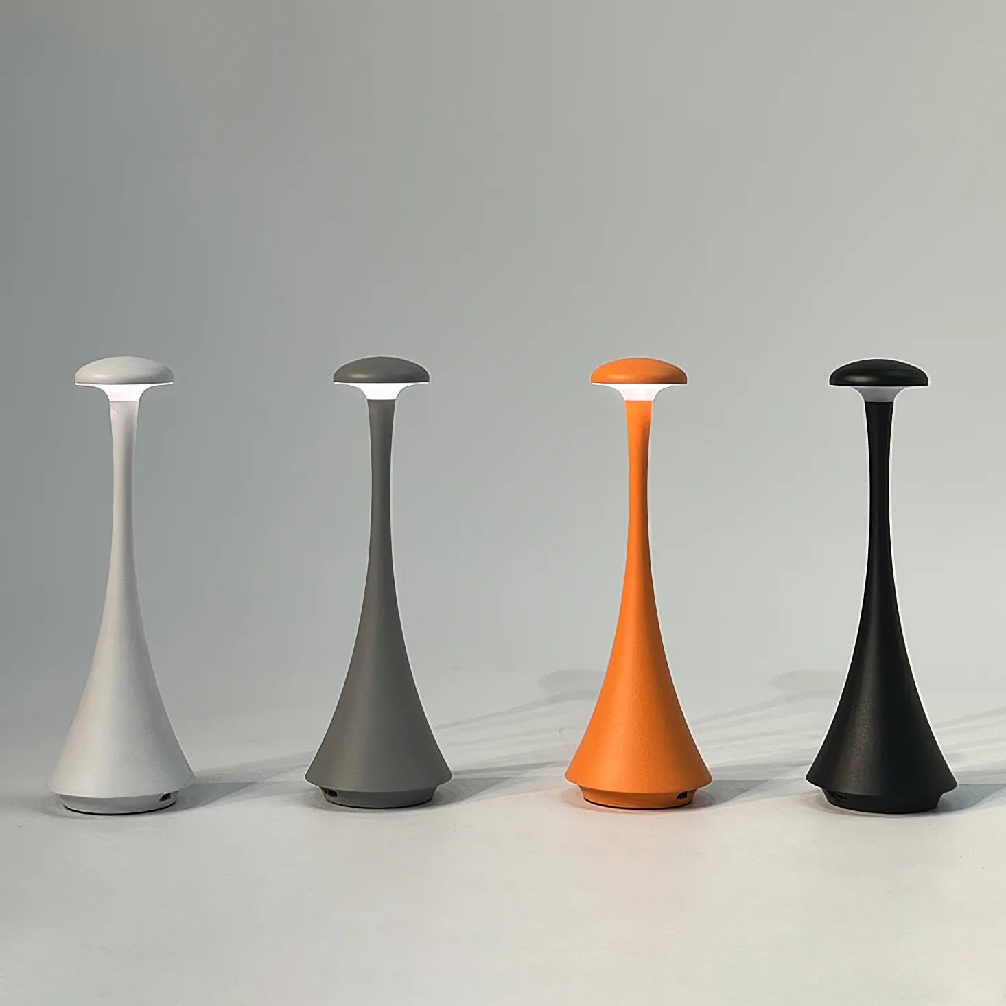 AuraSenda lámpara de mesita de noche sin cable LED regulable con carga Type-C