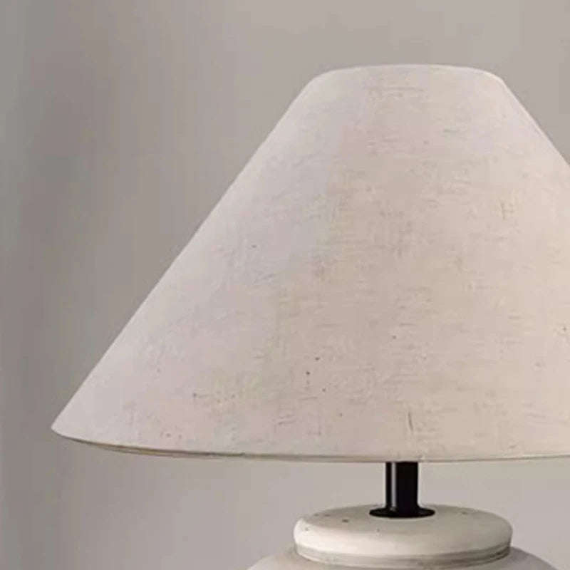 Terracota Lumina – Lámpara de Mesa Cerámica Retro