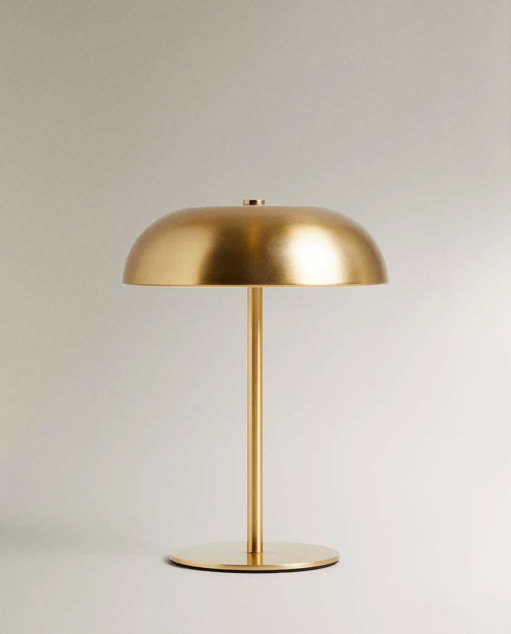 Naos Glow lámpara de mesa sin cable regulable LED