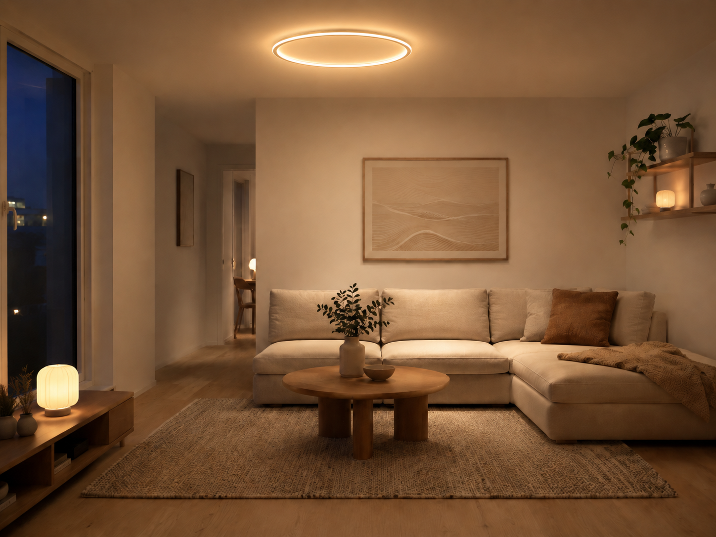 Lámpara de techo LED circular ultrafina en blanco instalada en un salón nórdico con luz cálida